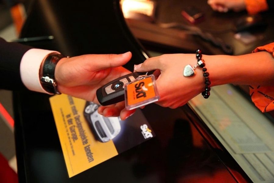Trải nghiệm dịch vụ thuê xe Sixt tiện lợi