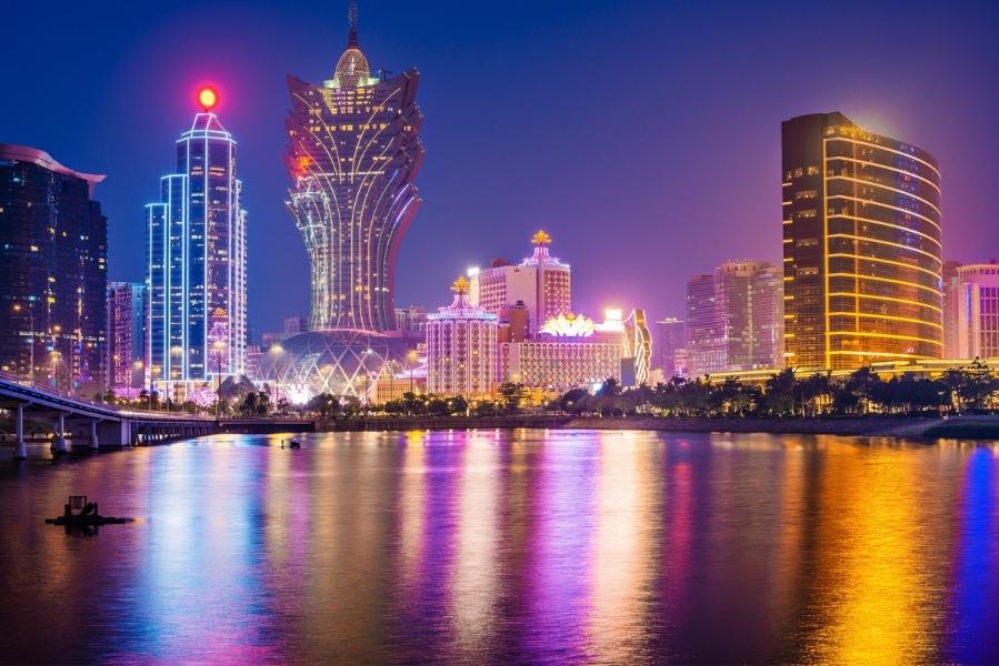 Đặt vé máy bay sớm để bắt đầu chuyến đi tới Macau